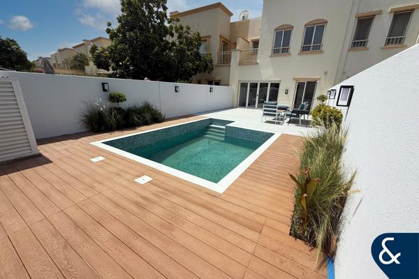 FULLY RENOVATED | PRIVATE POOL | TYPE 4M